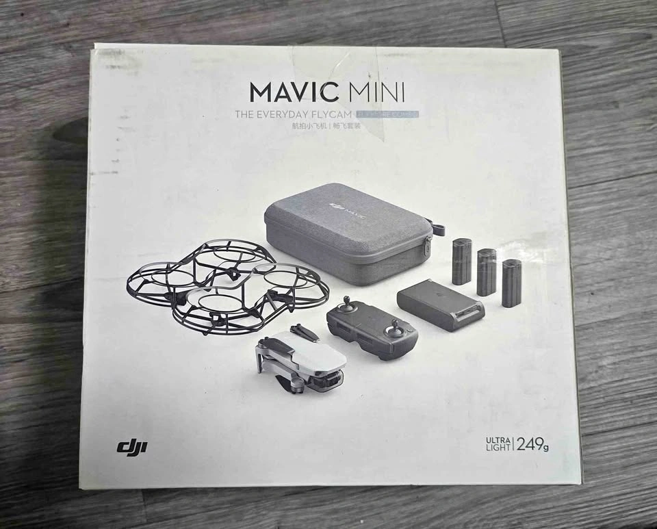 DJI Mavic Mini Drone Combo - Like New