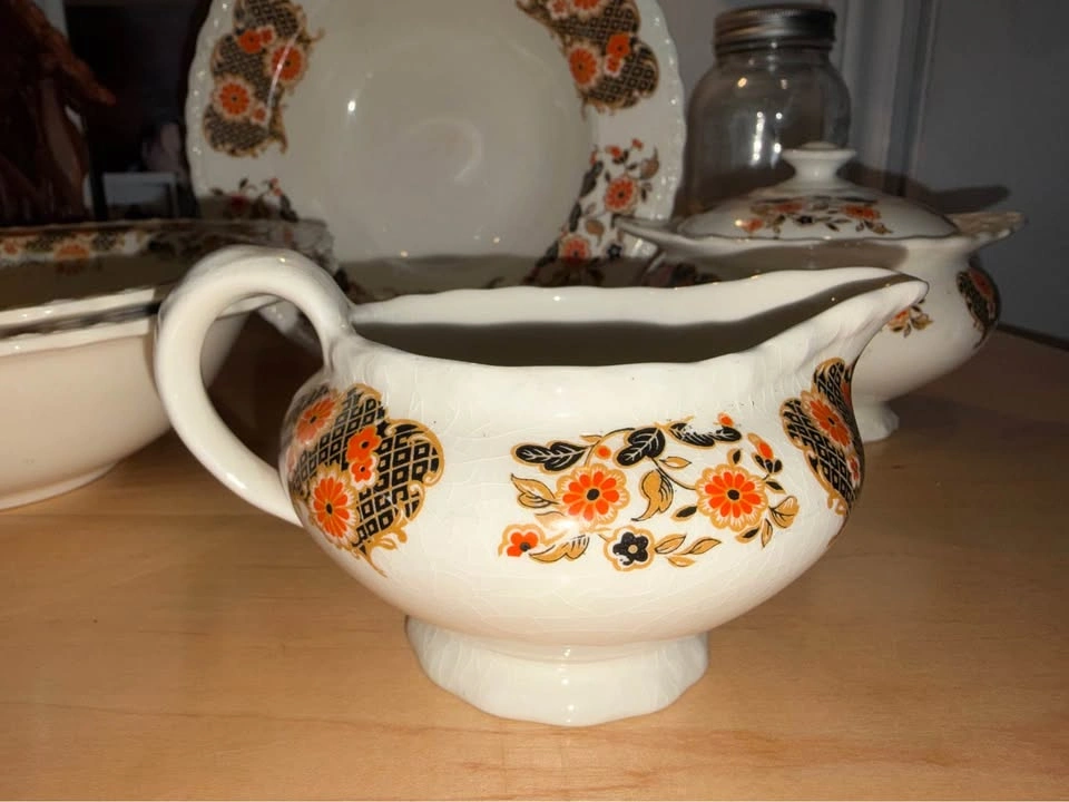 Vintage Myott Son & Co "Derwood" China Serving Set Floral - photo 4