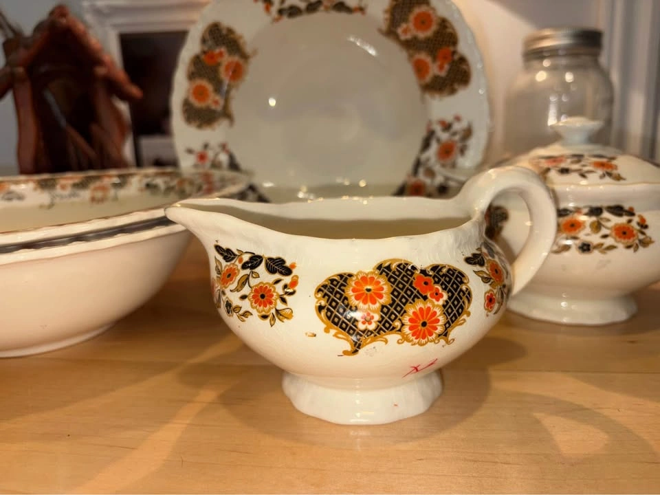 Vintage Myott Son & Co "Derwood" China Serving Set Floral - photo 5