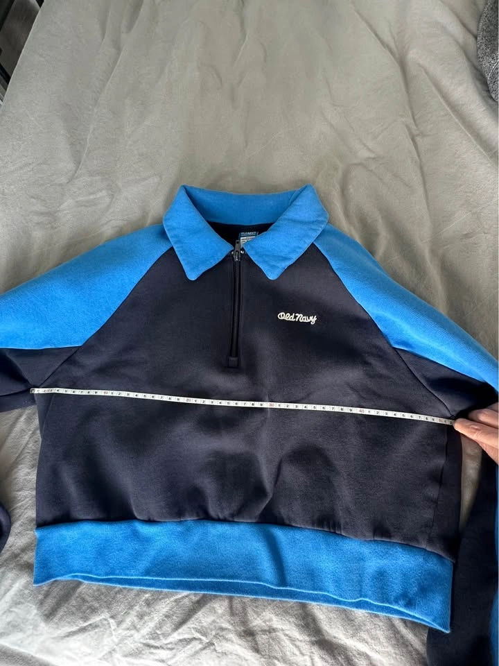 Old Navy Crop Sweatshirt - photo 4