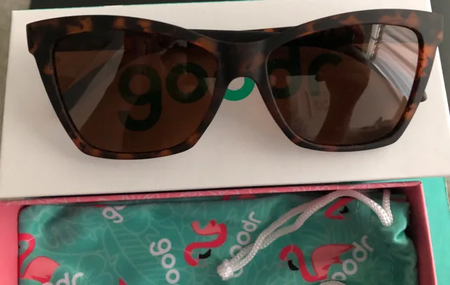 Goodr “Pop-G” Sunglasses (BNWB) image indicator(2)