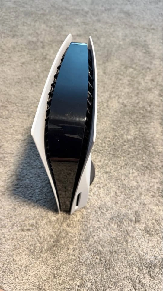 Playstation 5 Disc Version - PS5 - photo 2