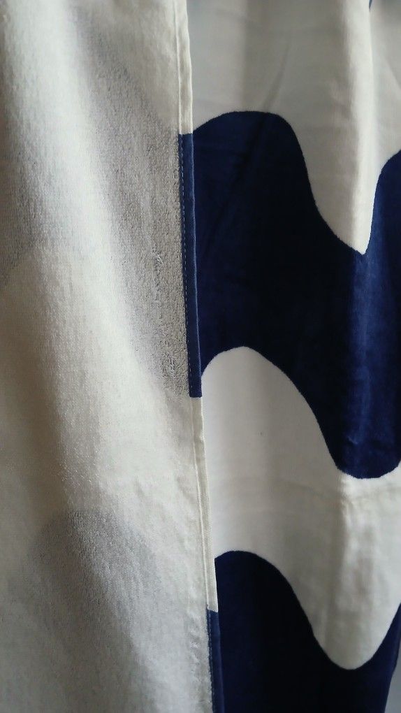 Large Velour Wave Print Beach Towel - photo 4