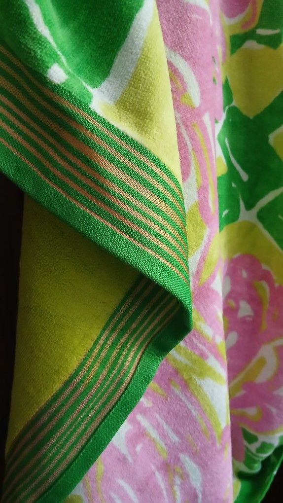 Large Velour Flamingo Print Beach Towel - photo 5