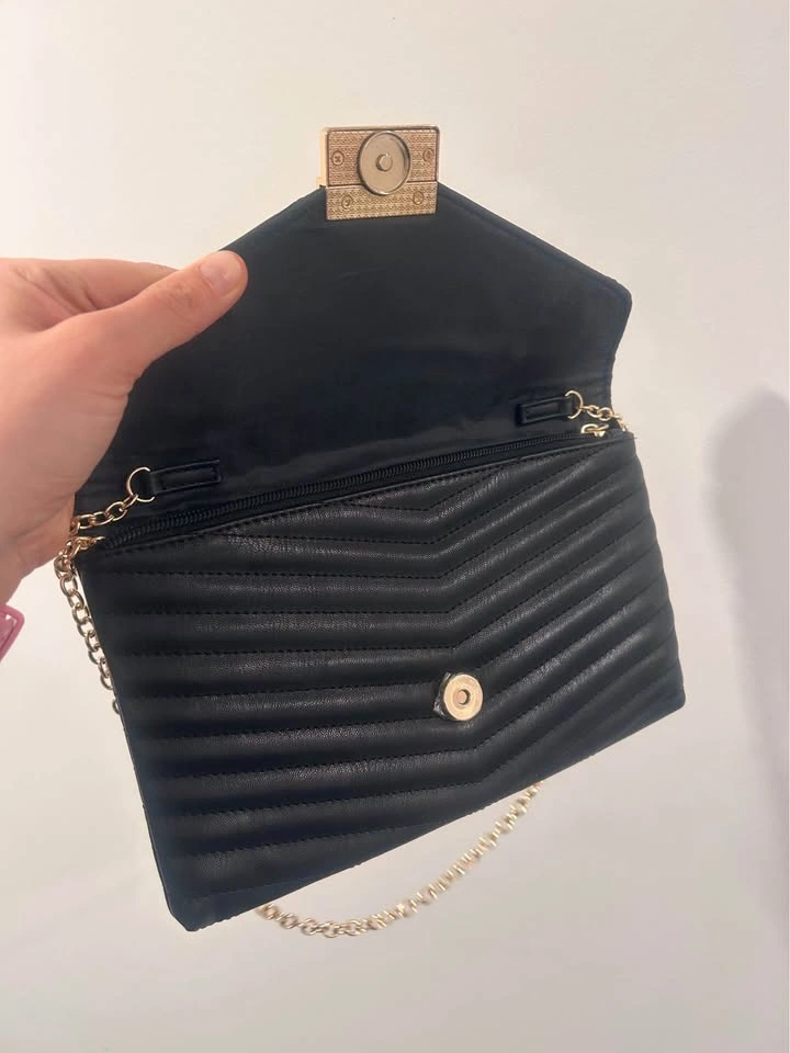 Guess Quilted Evening Purse New - photo 3
