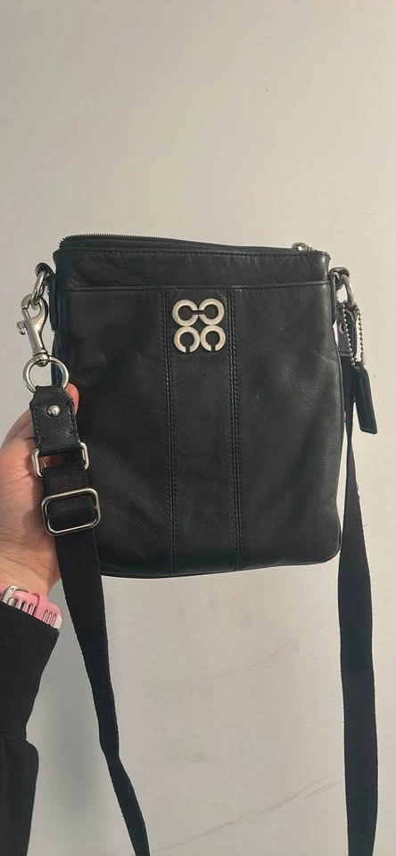 Leather Crossbody Bag - Julia Swingpack - photo 3
