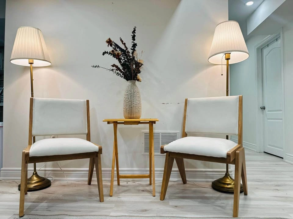 Pair of Modern Wood Chairs White Cushions - photo 2