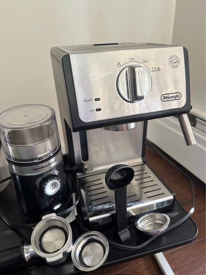 DeLonghi Espresso Machine + Coffee Grinder - photo 2