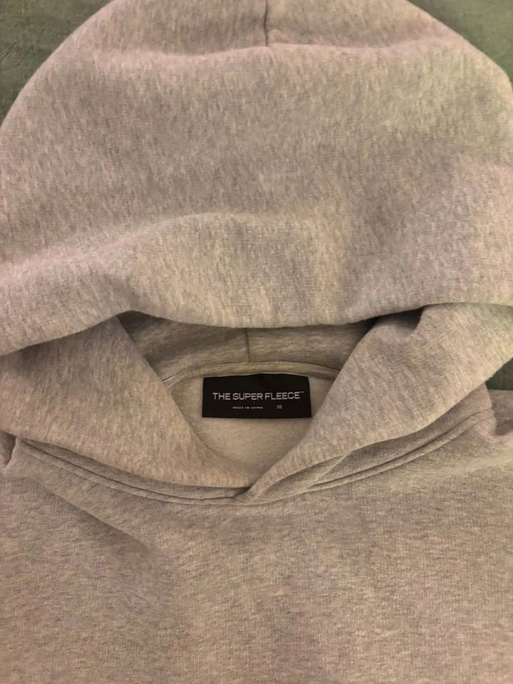 ARITZIA TNA Super Fleece Boyfriend Fit Hoodie - photo 2