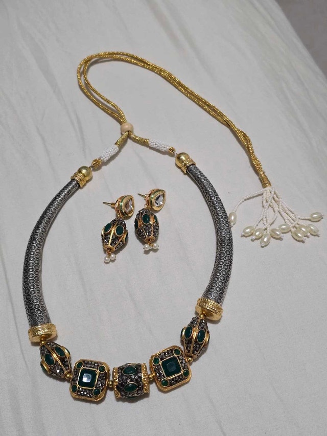 Used Necklace and Earrings Set with Green Stones