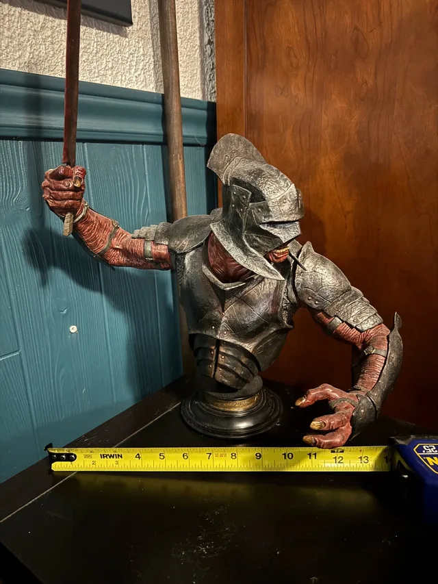 WETA Uruk-Hai Bezerker Bust image indicator(4)