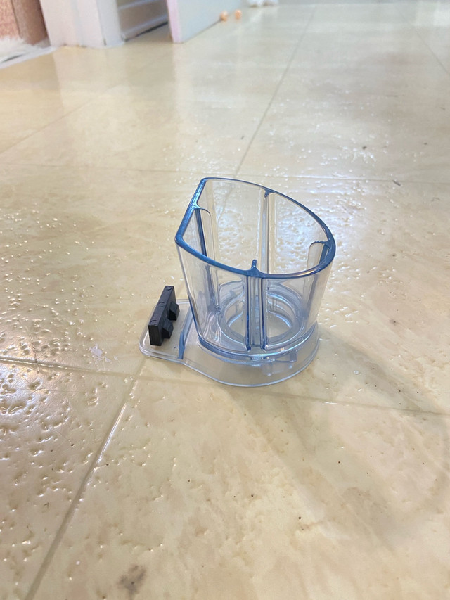 Vitamix tamper holder