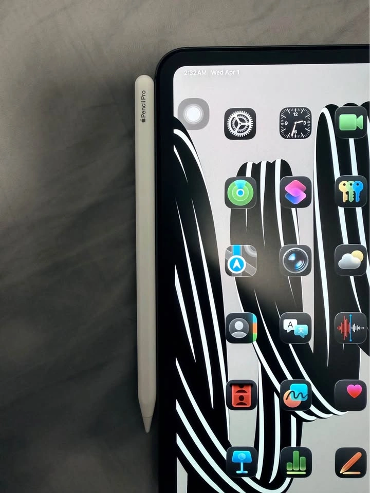 iPad Pro M4 11 inch + Apple Pencil Pro - photo 3