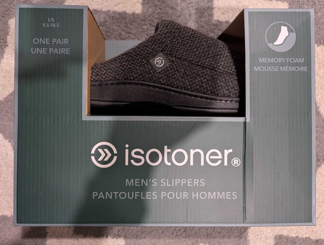 Isotoner Slippers - BNIB - photo 2