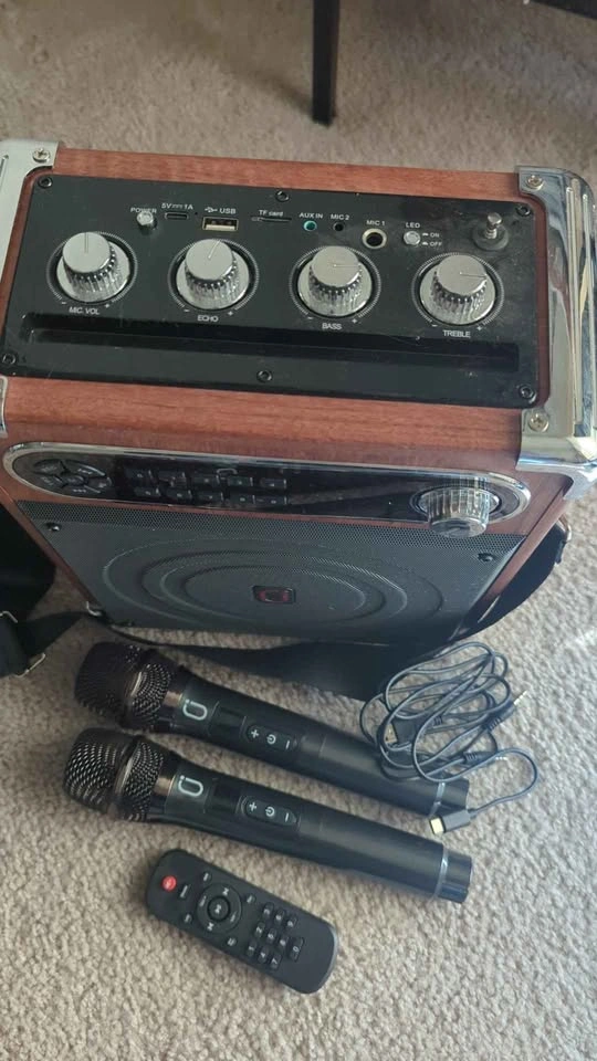 Karaoke Machine - photo 2
