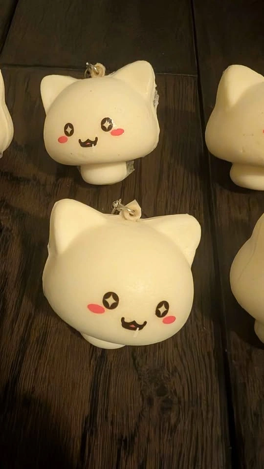 Squishy Mushroom Cat Cellphone Charm - photo 4