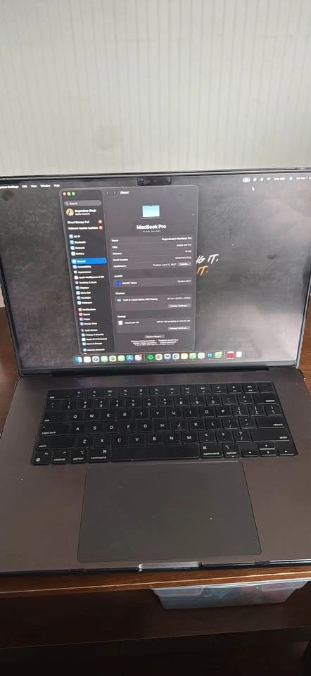 16-inch MacBook Pro – Space Black (Excellent Condition) 🔥
