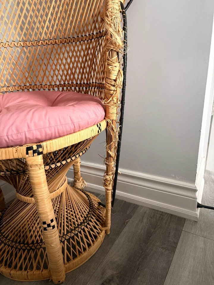 Peacock Chair - photo 3