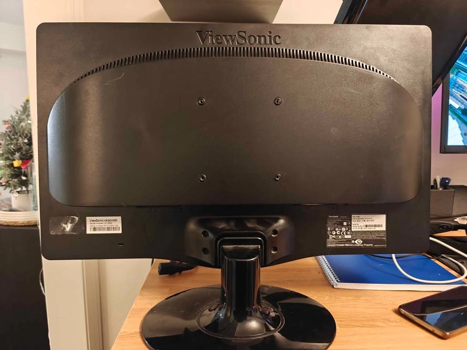 Viewsonic 24" Monitor - photo 2