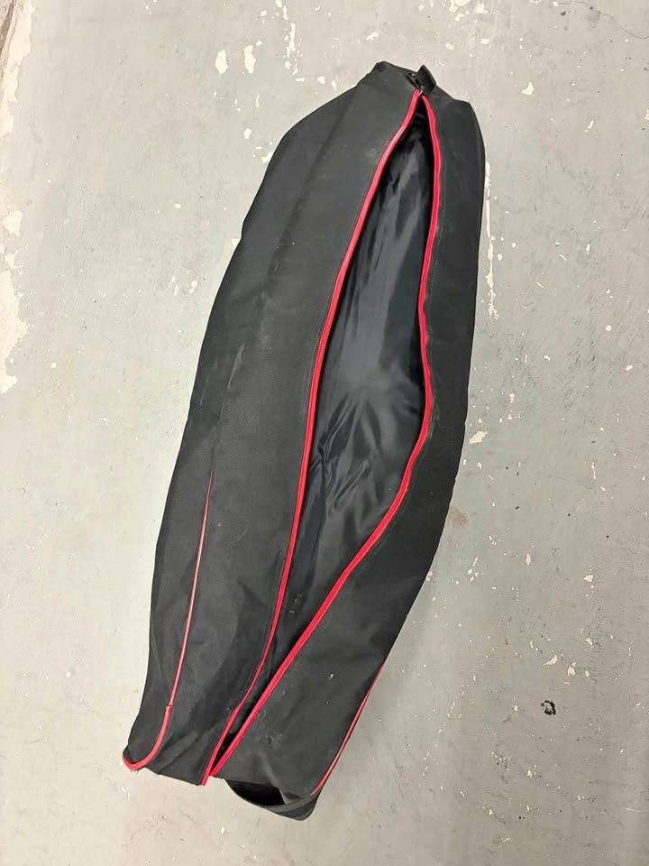 Manfrotto Tripod Bag / Carry Case – Padded, Adjustable Strap