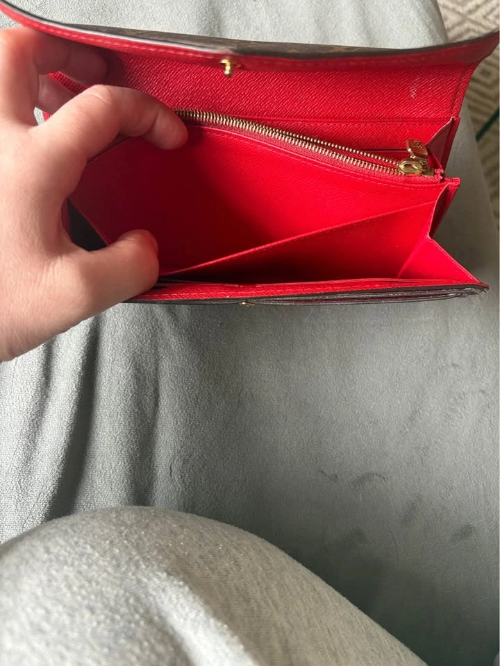 Louis Vuitton Sara Monogram Wallet Red Interior - photo 5