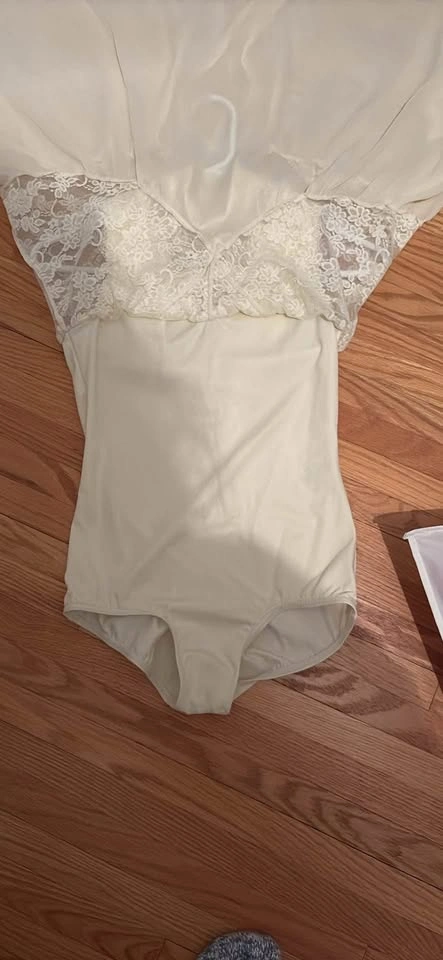 Girls Dance Costume Size 10-14 - photo 3