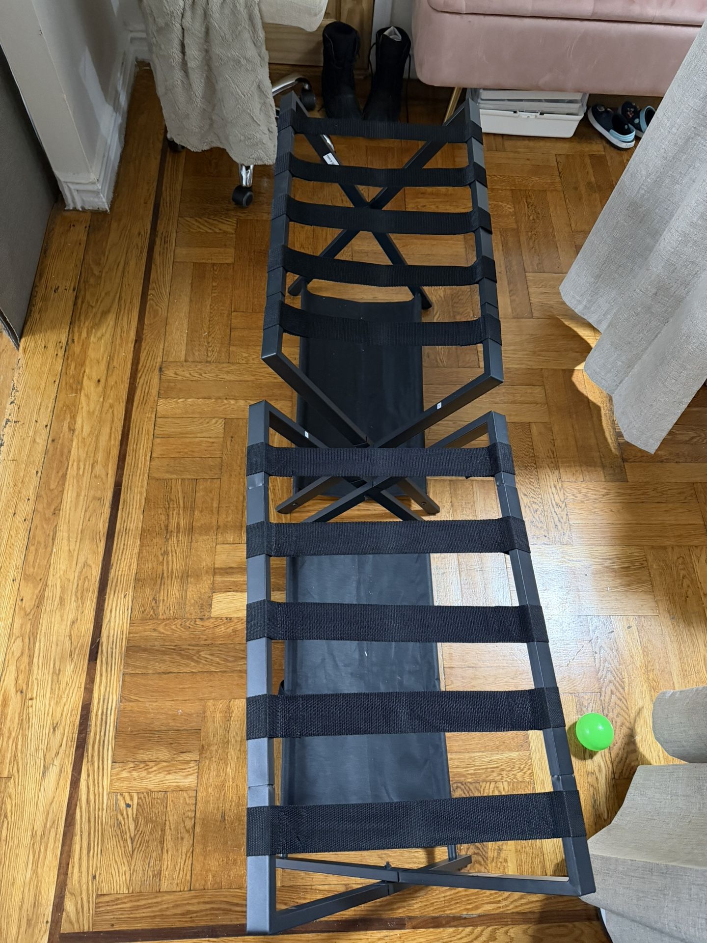 SONGMICS Luggage Rack for Guest Room, Suitcase Stand