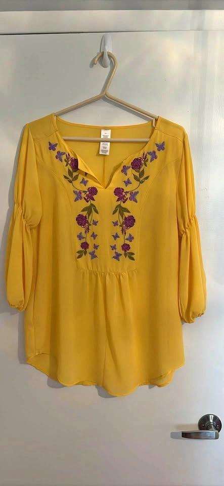 Yellow Blouse with Floral/Butterfly Needlework Size S (fits S/M)
