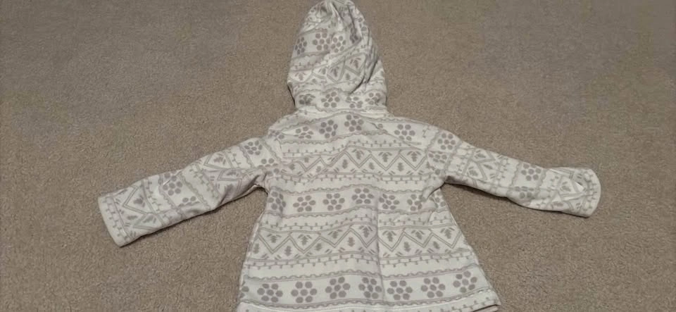 Carters Fleece Jacket 12 months - photo 2