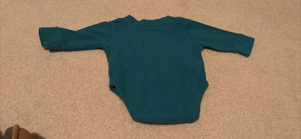 Baby Gap Long Sleeve Onesie Shirt 2-4 months - photo 4