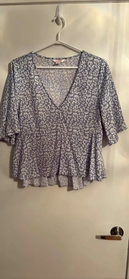 New Blouse size Medium