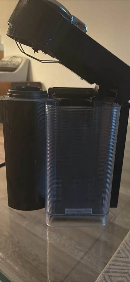 Nespresso Vertuo Coffee Machine - photo 3
