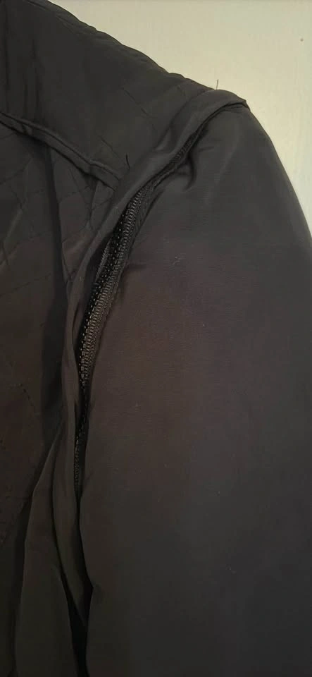 RW&CO Women's Black Quilted Bomber Jacket With Detachable Arms ( - photo 4