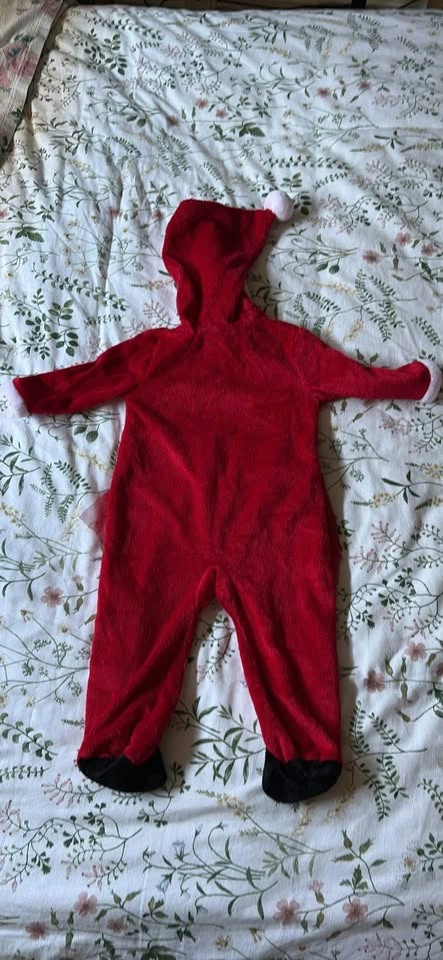 Size 6/9 Month Baby Santa Outfit - photo 2