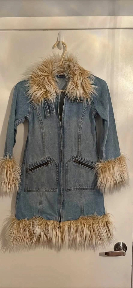 Vintage Lizzie McGuire Denim Coat Child Size 7/8