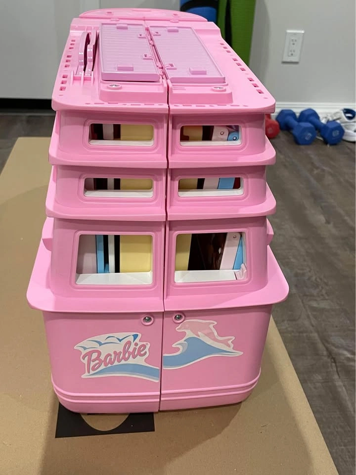 Vintage Barbie Cruise Ship Playset w/ Camera & Sounds (2002) - photo 2