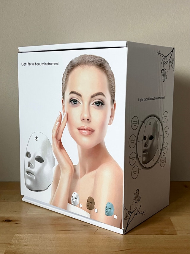 New Red Light Therapy Face Mask LED BeautyDevice - 7-Color - photo 3
