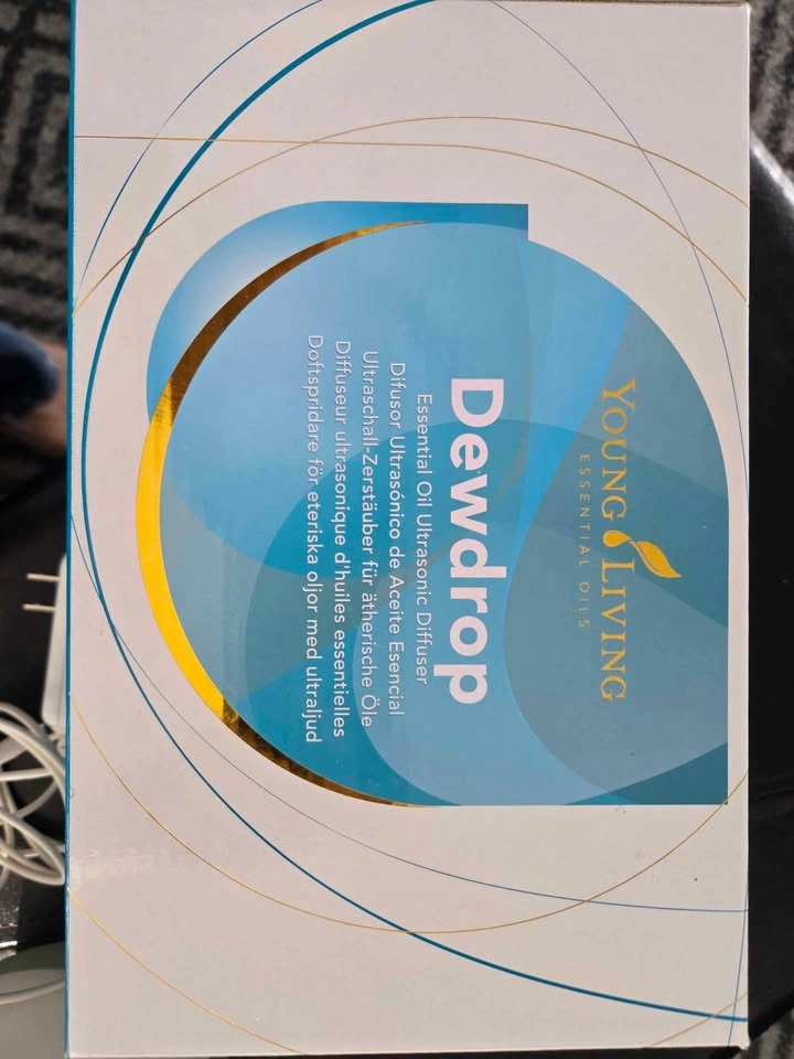 Young Living Dewdrop Essential Oil Diffuser - photo 5