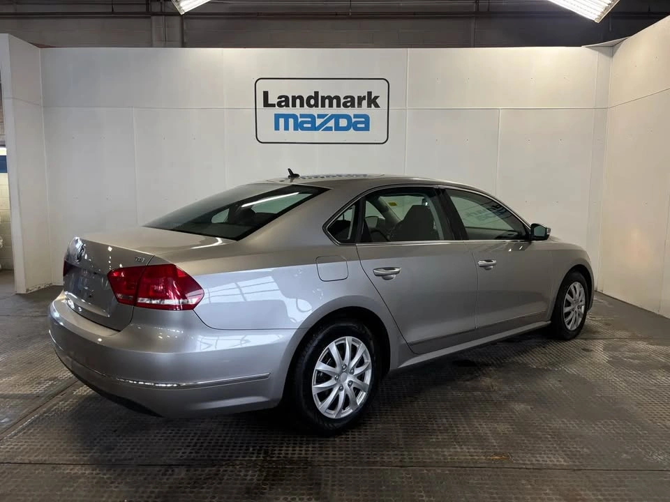 2014 Volkswagen Passat - photo 3