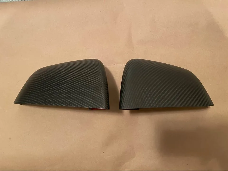 Tesla Model Y Matte Carbon Mirror Caps image indicator(3)