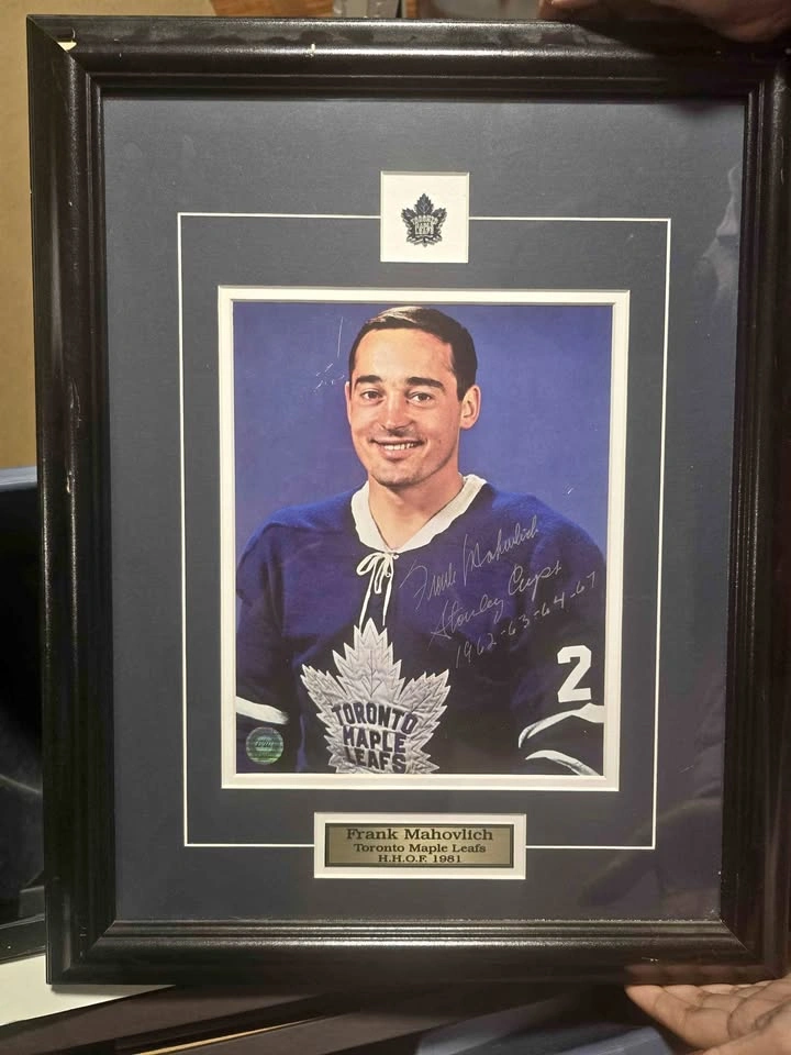 Frank Mahovlich signed framed photo Leafs 19x15.5