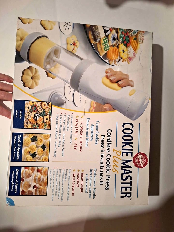 Wilton Cookie Master Plus Cordless Cookie Press