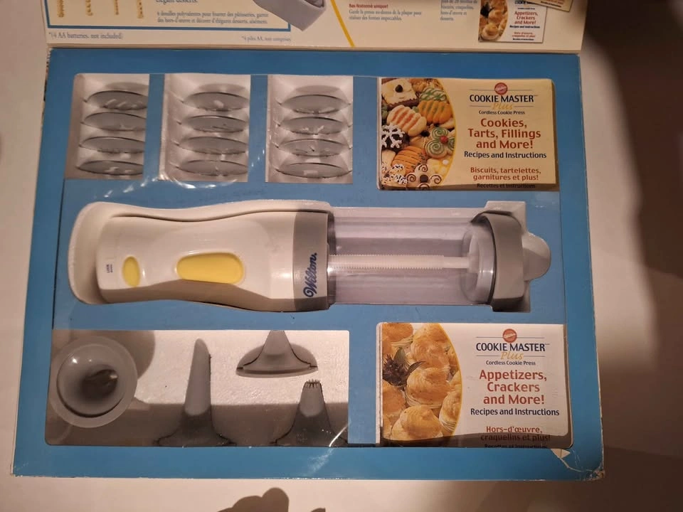 Wilton Cookie Master Plus Cordless Cookie Press - photo 4