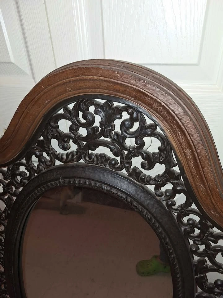 Mirror - photo 2