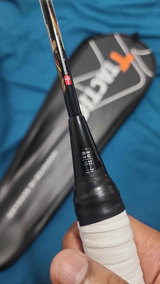 Tactic Voyager 80 with yonex bg 65 strings 3UG5 - photo 5
