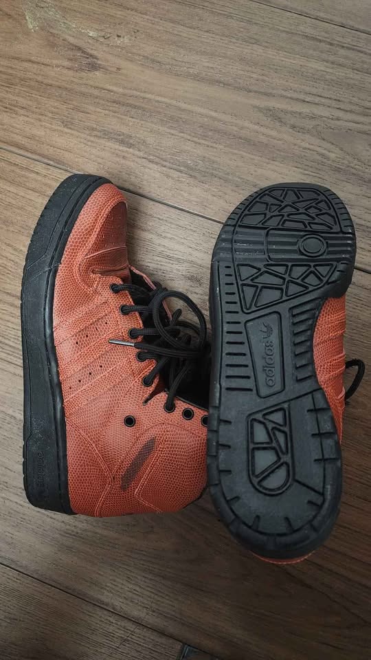 Adidas originals jeremy scott js wings basketball shoes US 8.5 - photo 3