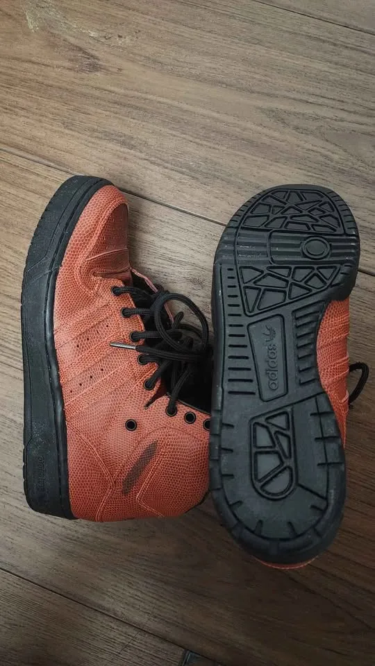 Adidas originals jeremy scott js wings basketball shoes US 8.5 image indicator(3)