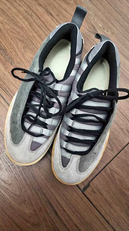 Vintage 2001 Nike ACG love gun shoes us 9
