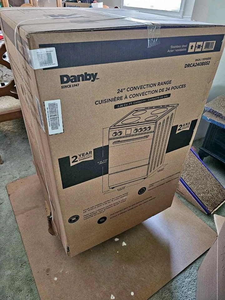 Danby 24" Convection Range