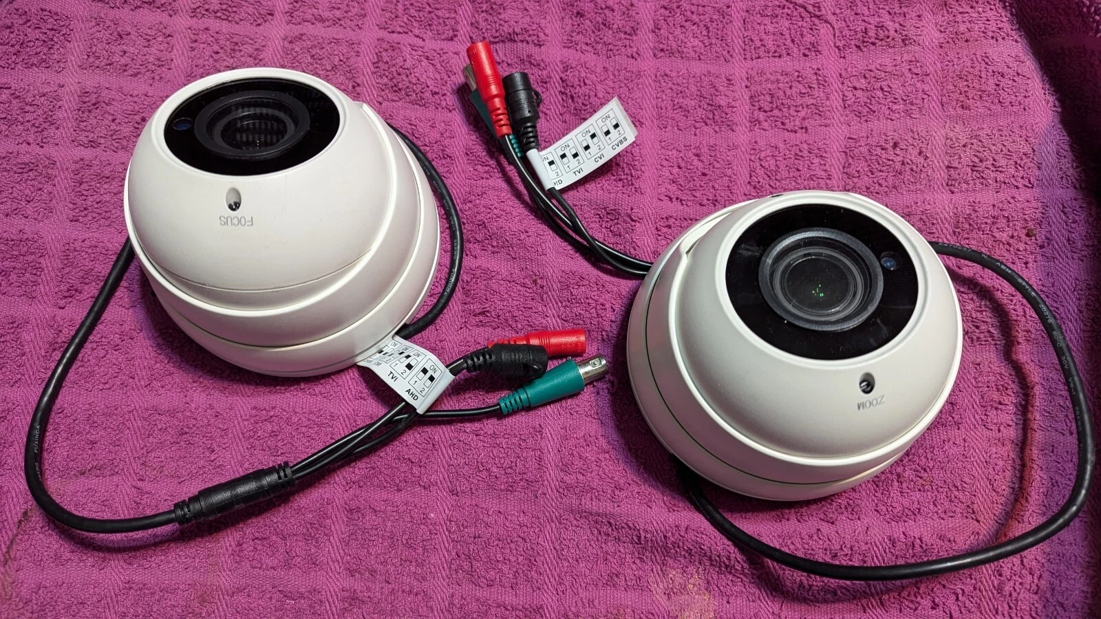 HDC-DI3A02/2M-2812-w Dome Camera - Adjustable Focus & Zoom